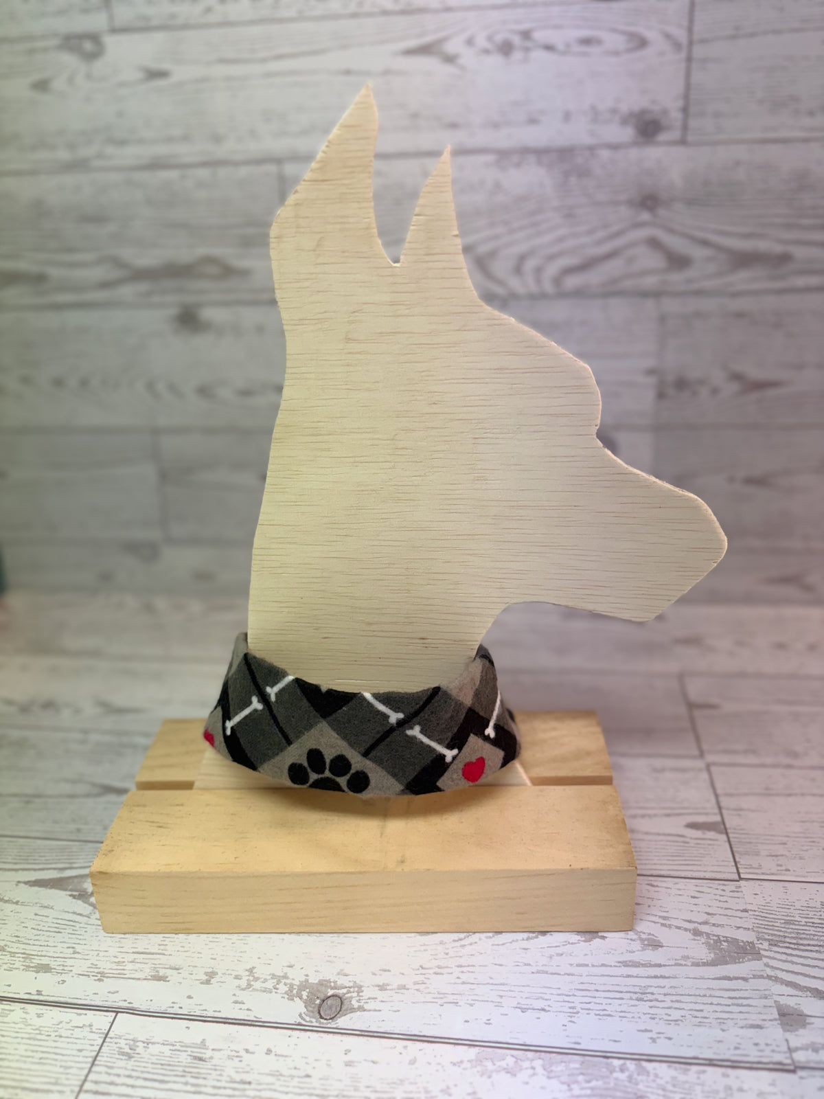 NEW Flannel Sandy Sleeve™ Pet Collar Cover