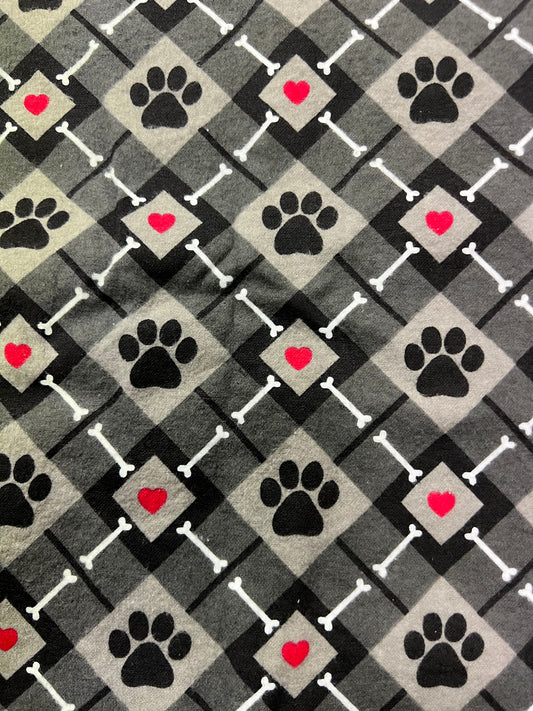Sandy Sleeve “Paws Love Bones” (Flannel Fabric)