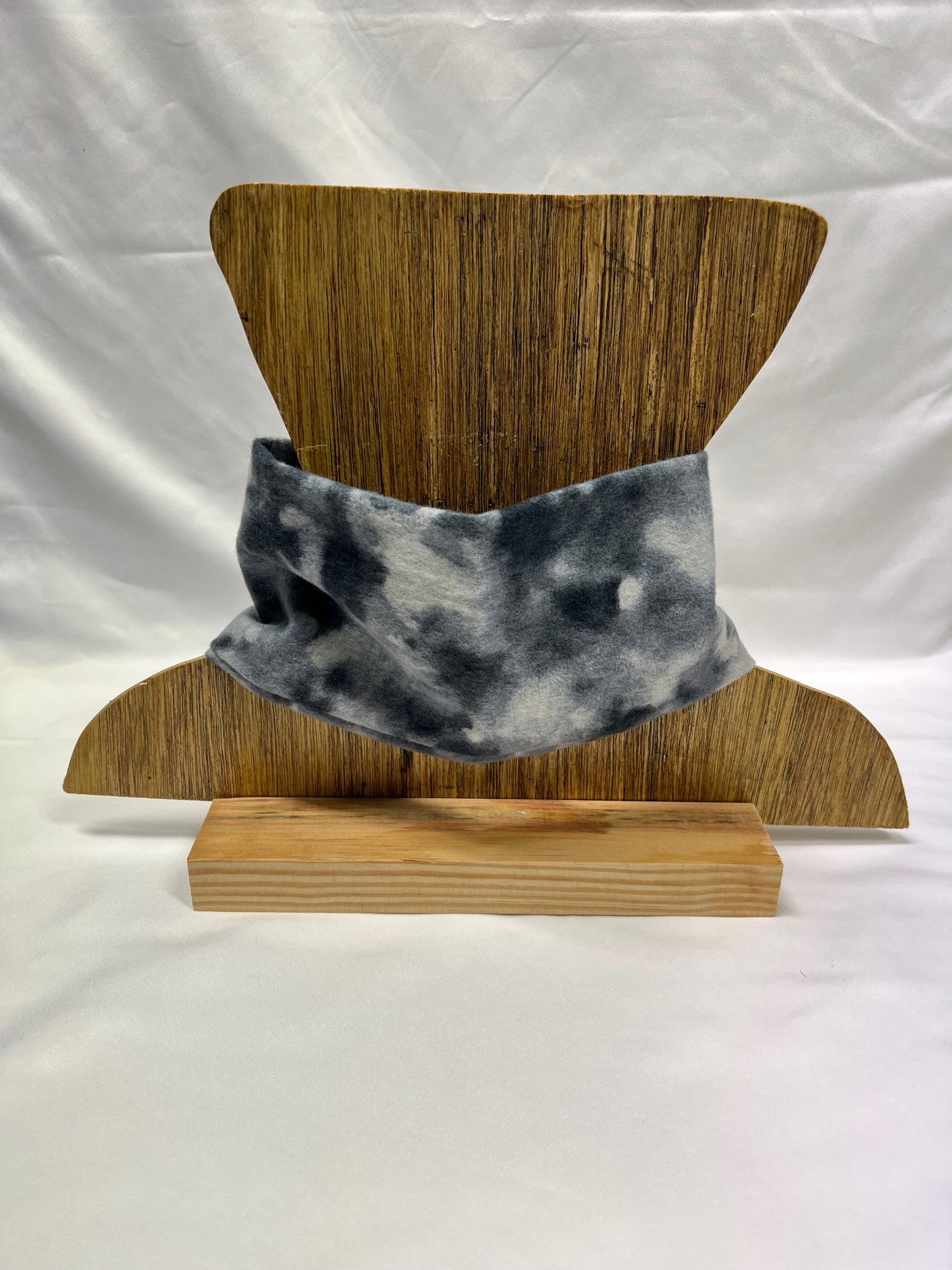 NEW Soft Flannel Meliny Wrap™ neck warmer - Shadows of Grey